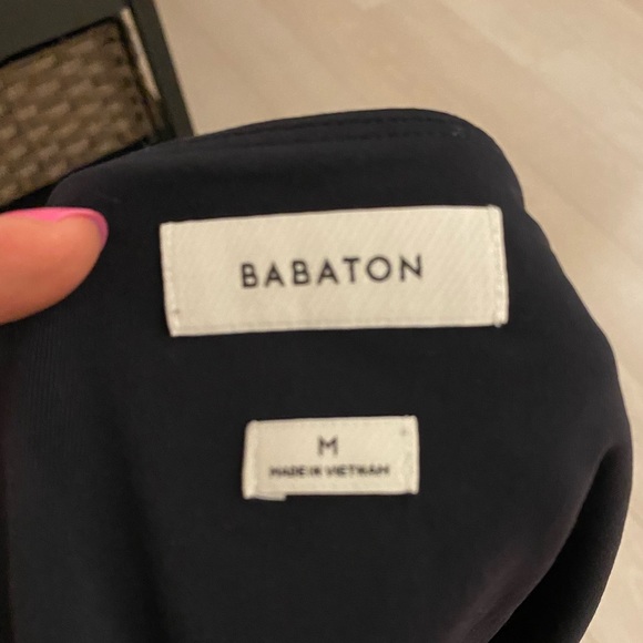 Aritzia Babaton Contour Squareneck Tank in Black - Picture 4 of 4